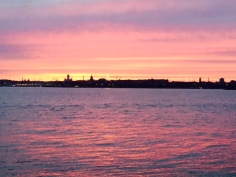 See Helsinki sunset Lonna