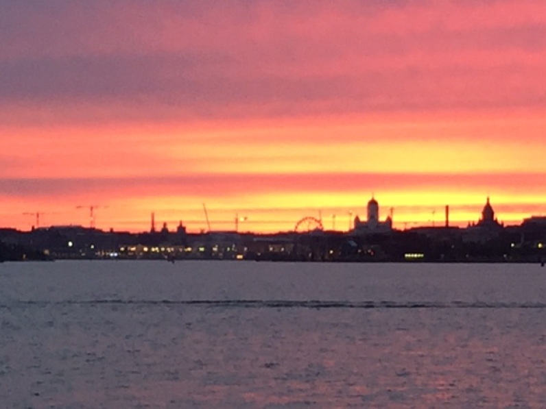 Sunset Helsinki Lonna